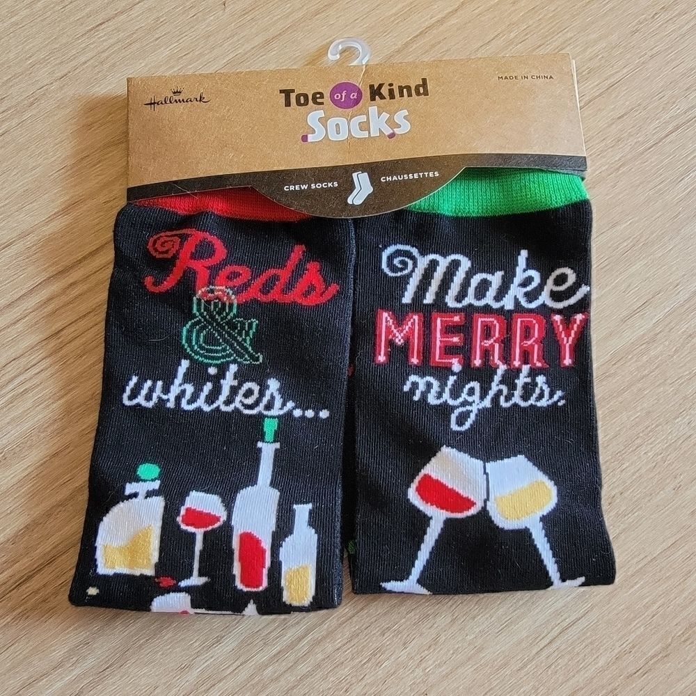 Toe of a Kind Hallmark Fashion Socks, OS